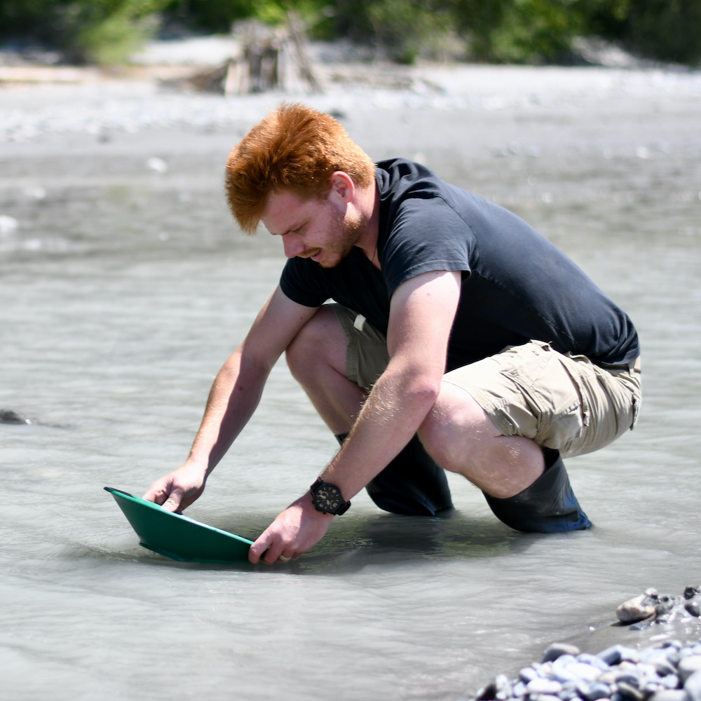 Marc Manhart - Goldwaschen